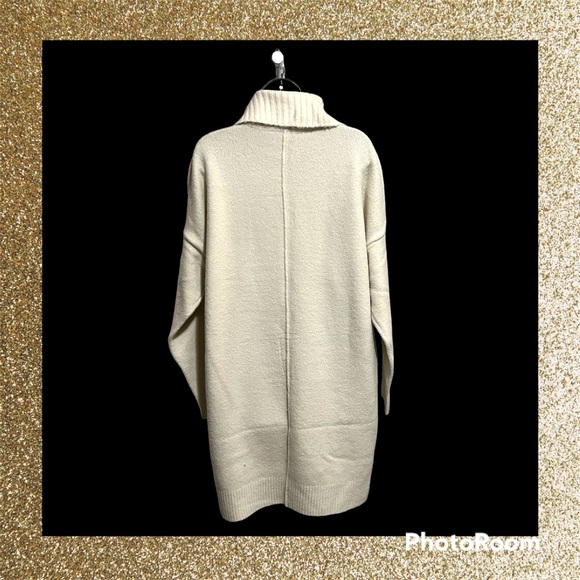 NWT Design Lab Ladies XL Beige Turtleneck Sweater Dress - Picture 4 of 16